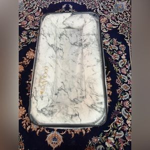 Docatot Deluxe+ Dock in Carrera Marble & Mexxi spare cover in white& Cabana Covr